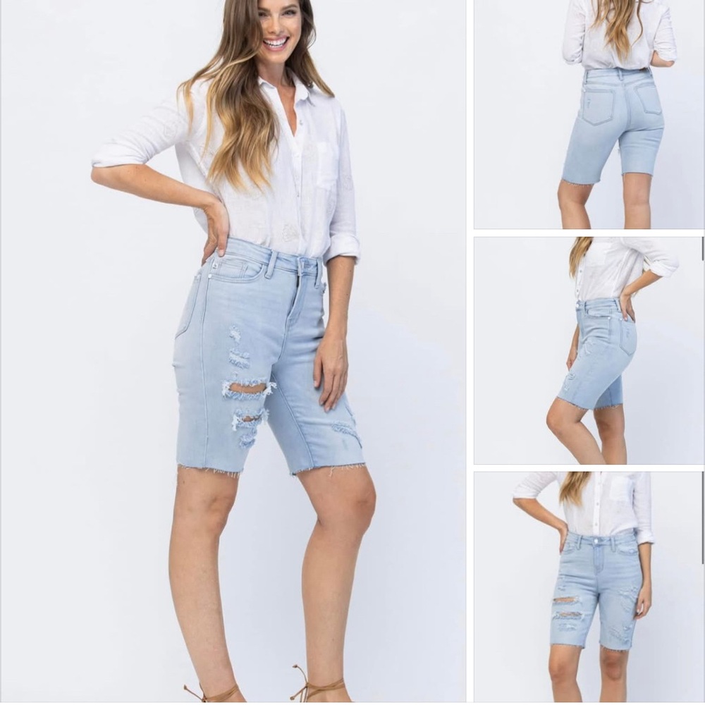 Judy Blue Blue Jean Shorts Distressed Raw Hem